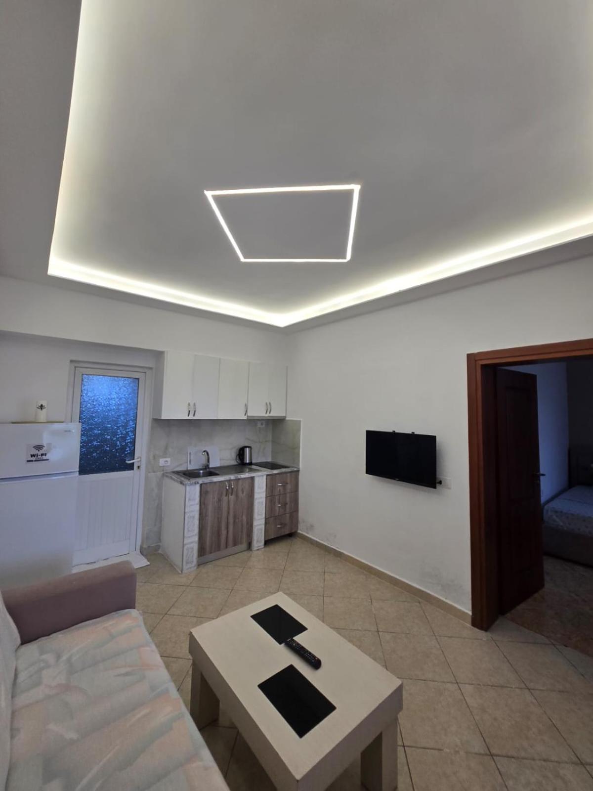 Elite Inn Vlore Exterior photo
